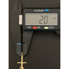 Load image into Gallery viewer, 18K Saudi Gold Necklace Box Chain 17.75&quot; with Cross Pendant 1.41 grams - Rafant
