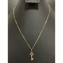 Load image into Gallery viewer, 18K Gold Necklace Chain 18 inches with Key Pendant 1.31 grams - Rafant

