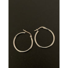 Load image into Gallery viewer, 18K Gold Earrings Hoops Loops White Gold 1.38 grams - Rafant
