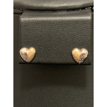 Load image into Gallery viewer, 18K Gold Earrings Stud Heart Small Lightweight 1.13 grams Two Tone - Rafant
