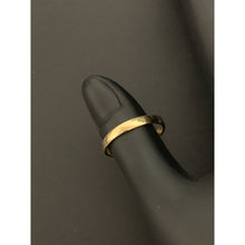 Load image into Gallery viewer, 18K Gold Ring Heart 2.14 grams Size 7 - Rafant
