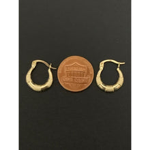Load image into Gallery viewer, 18K Gold Earrings Hoops Loops Small 1.13 grams - Rafant
