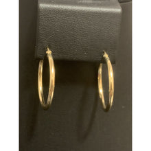 Load image into Gallery viewer, 18K Gold Earrings Hoops Loops 1.56 grams - Rafant
