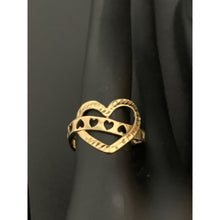 Load image into Gallery viewer, 18K Gold Ring Heart 2.31 grams Size 7.5 - Rafant
