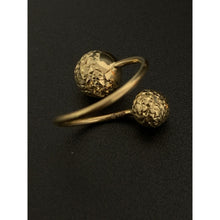 Load image into Gallery viewer, 18K Gold Ring Size 5 Balls Double Orb 1.28 grams - Rafant
