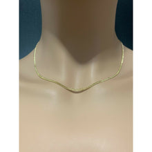 Load image into Gallery viewer, 18K Gold Chain Necklace Saudi Real Gold Curb 18&quot; 2.95g - Rafant
